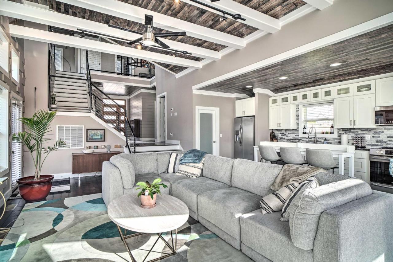 Spacious Sevierville Home With Hot Tub! Екстер'єр фото